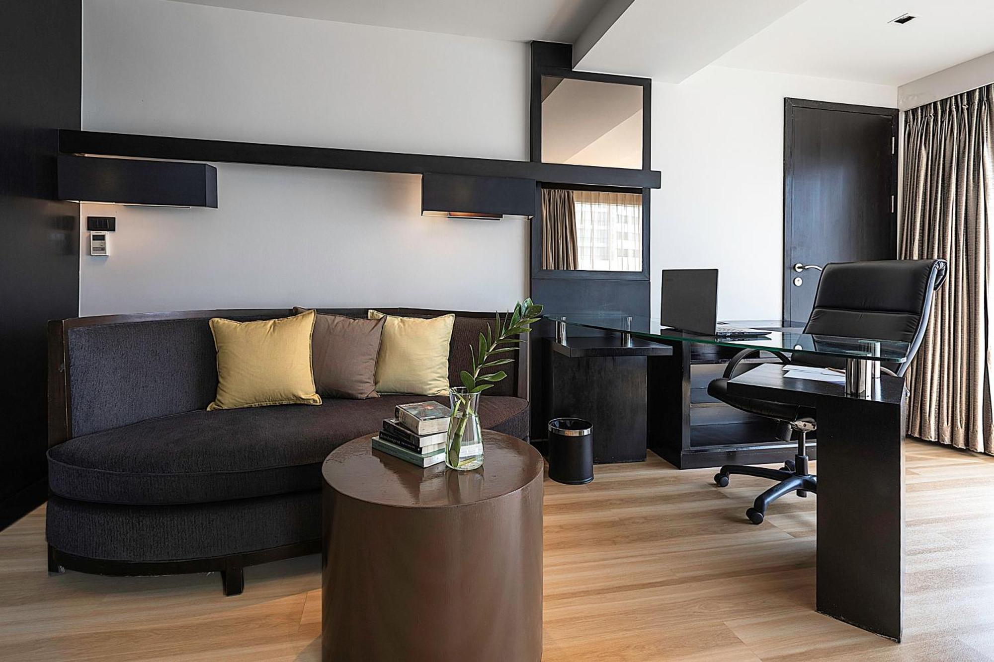 Golden Tulip Mandison Suites Bangkok Eksteriør billede