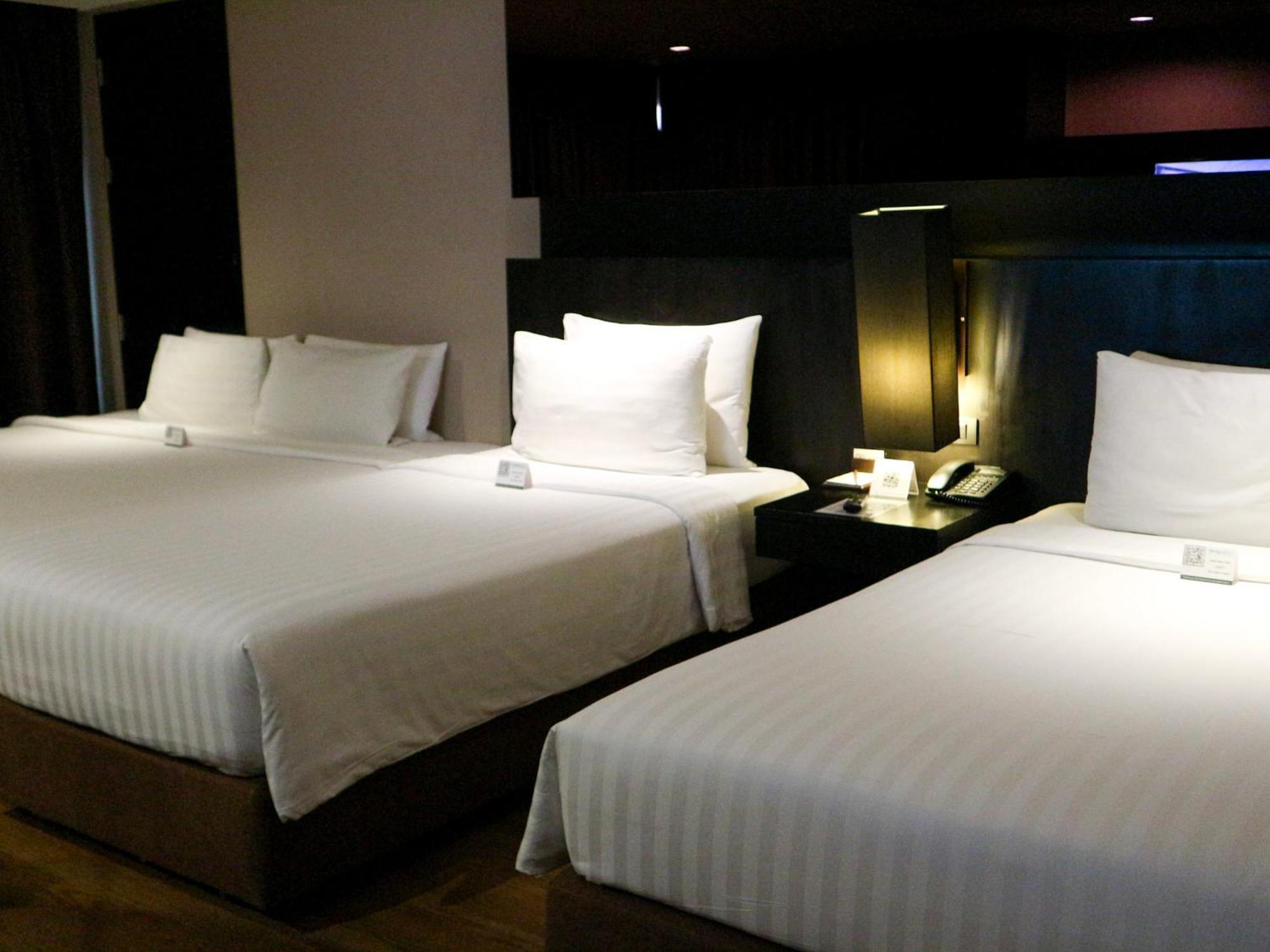 Golden Tulip Mandison Suites Bangkok Eksteriør billede